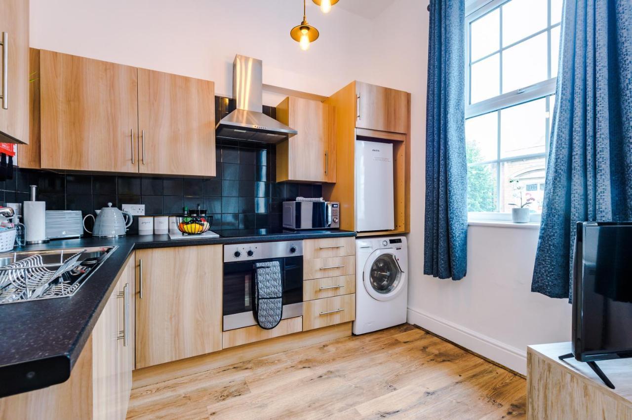 Bright 1-Bed Apartment In Chester By 53 Degrees Property, Ideal For Professionals & Couples, Great Location - Sleeps 4 外观 照片