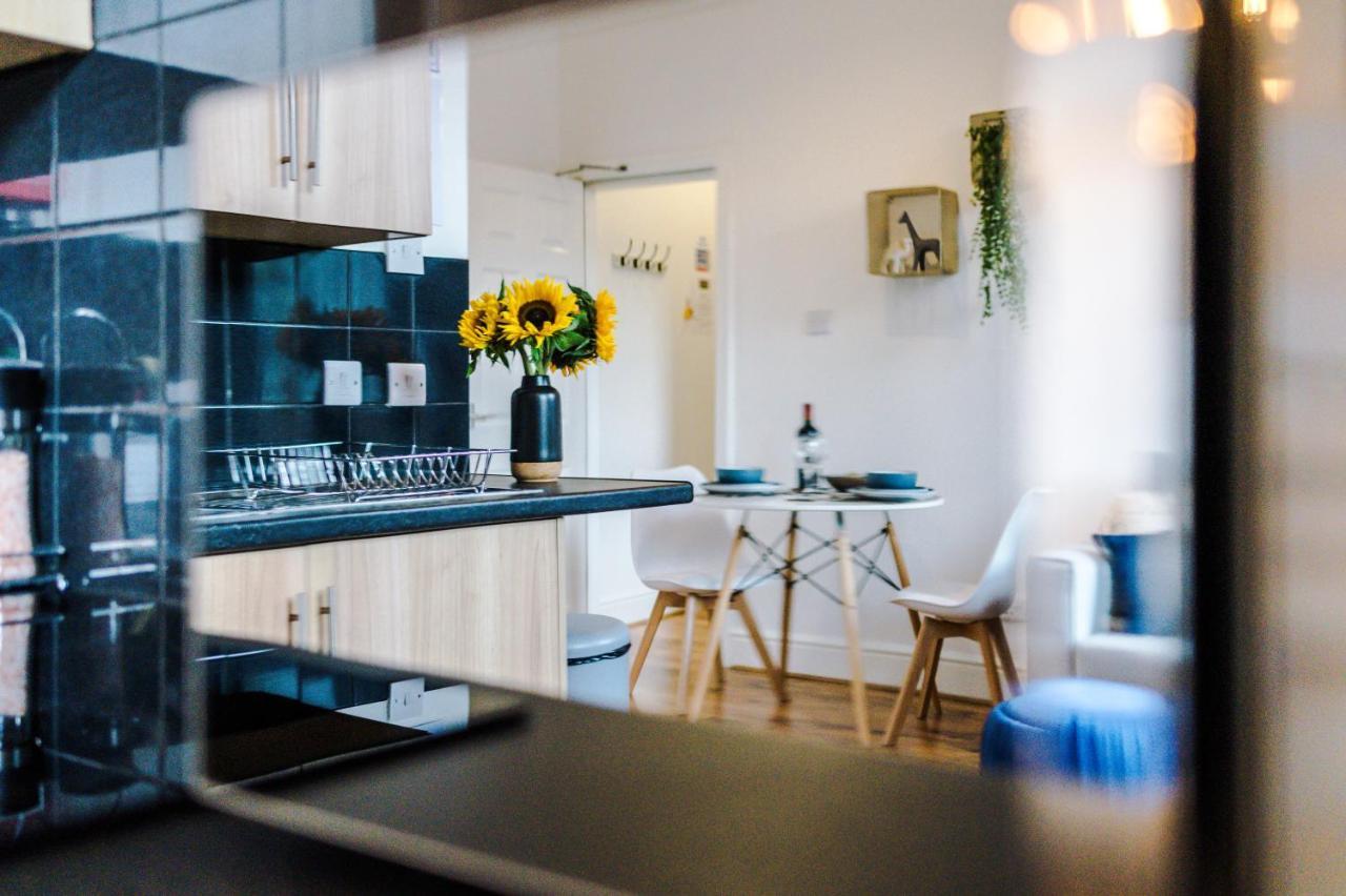 Bright 1-Bed Apartment In Chester By 53 Degrees Property, Ideal For Professionals & Couples, Great Location - Sleeps 4 外观 照片