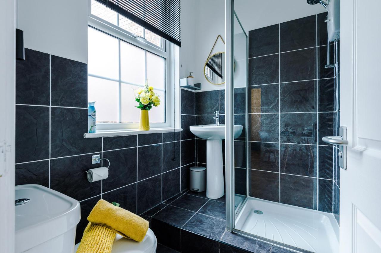 Bright 1-Bed Apartment In Chester By 53 Degrees Property, Ideal For Professionals & Couples, Great Location - Sleeps 4 外观 照片
